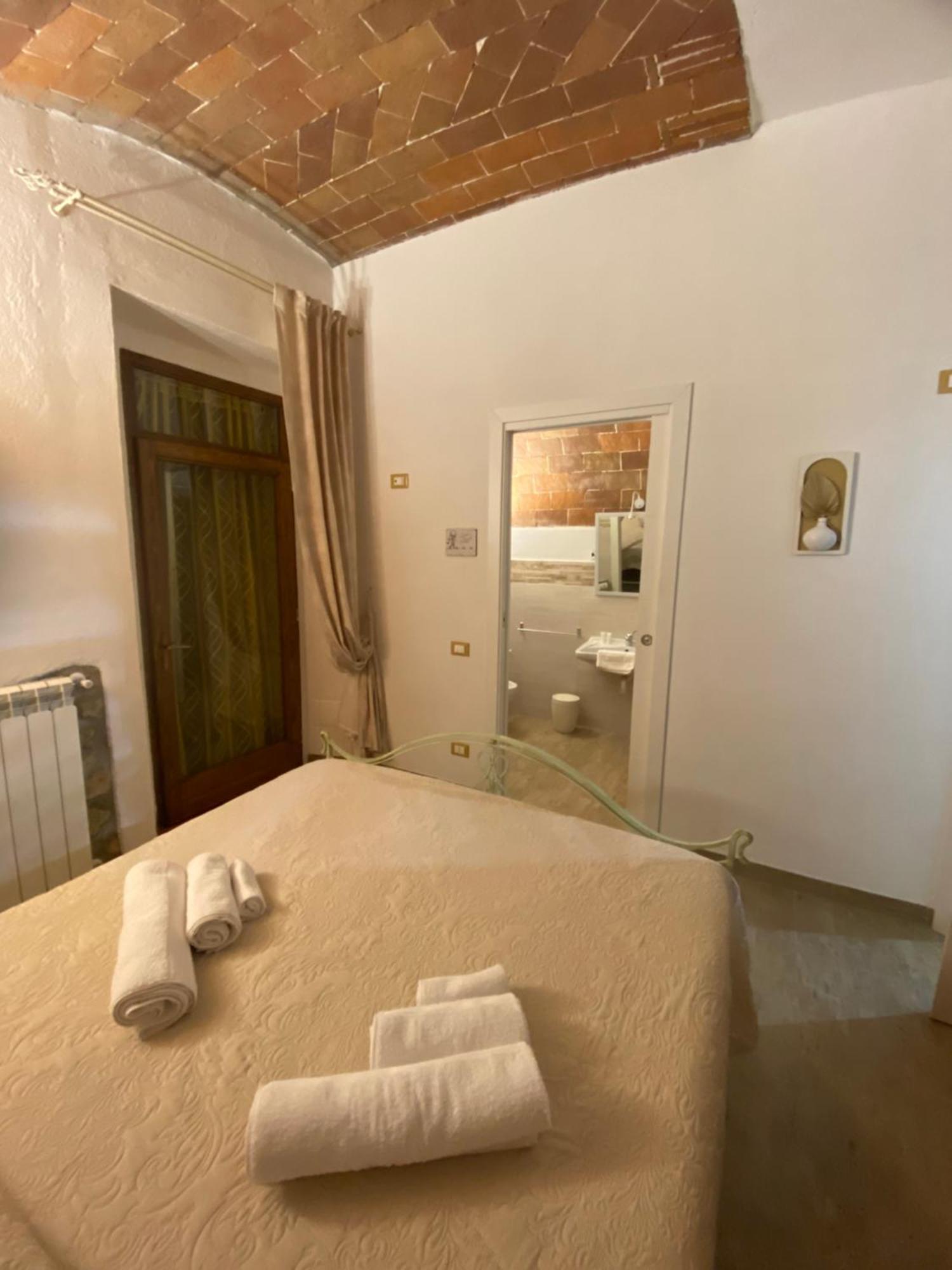 Podere Mona Pomarance Ngoại thất bức ảnh